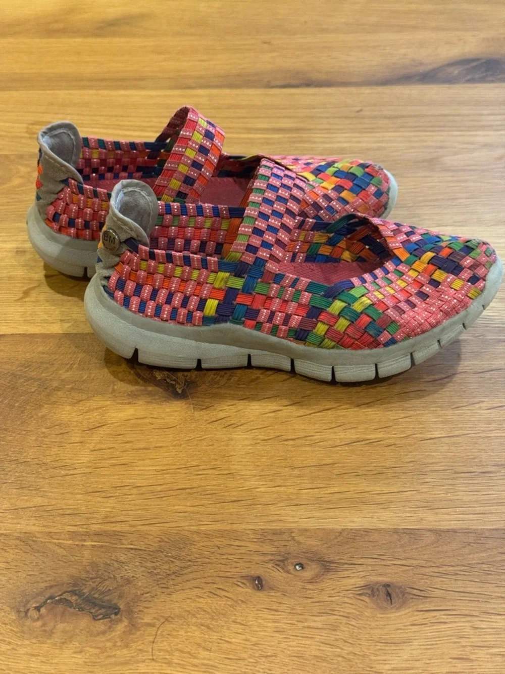 Bernie Mev Girls Mary Jane Woven Stretch Shoes Size 2 Colorful Pink Rainbow